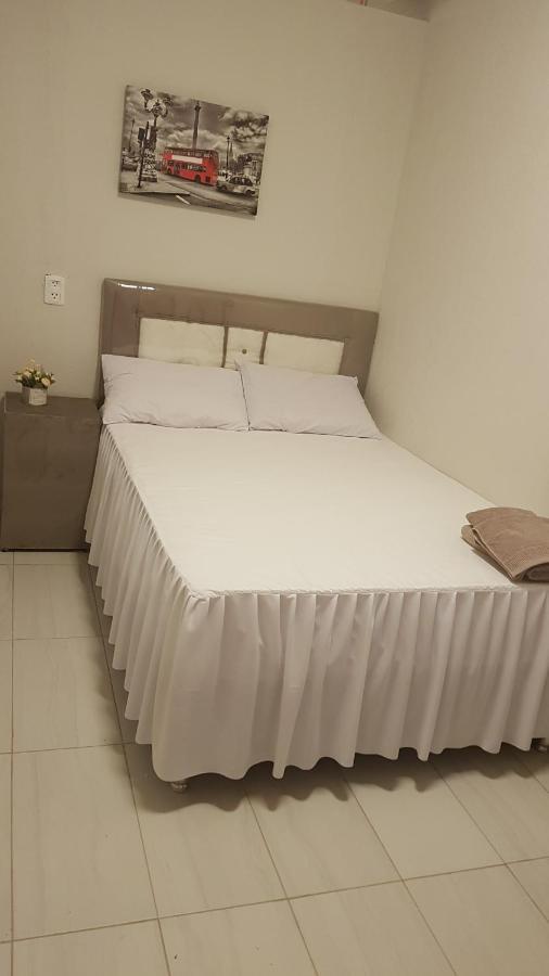Los Monges Aparthotel 埃斯特城 外观 照片